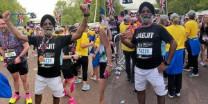 ਦੁਨੀਆ ਭਰ ਵਿੱਚ ਮਸ਼ਹੂਰ ਸਾਲਾਨਾ ਲੰਡਨ ਮੈਰਾਥਨ ਵਿੱਚ ਹਜ਼ਾਰਾਂ ਦੌੜਾਕਾਂ ਨੇ ਹਿੱਸਾ ਲਿਆ